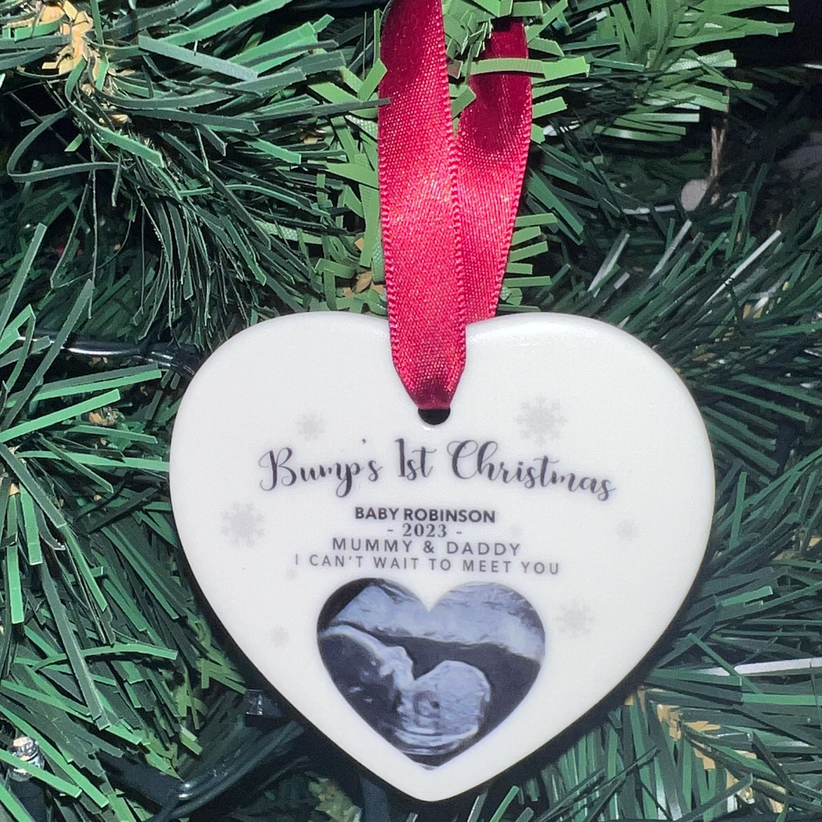 Heart-shaped 'Bump's 1st Christmas' ceramic ornament for Baby Robinson 2023