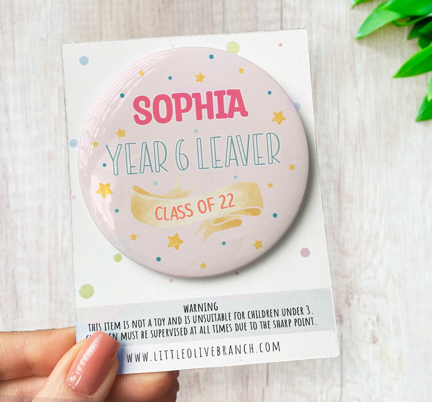 Personalised School Leaver Badge - Year 6 Leaver Badge - Celebration Badge - Kids School Leaver Gift