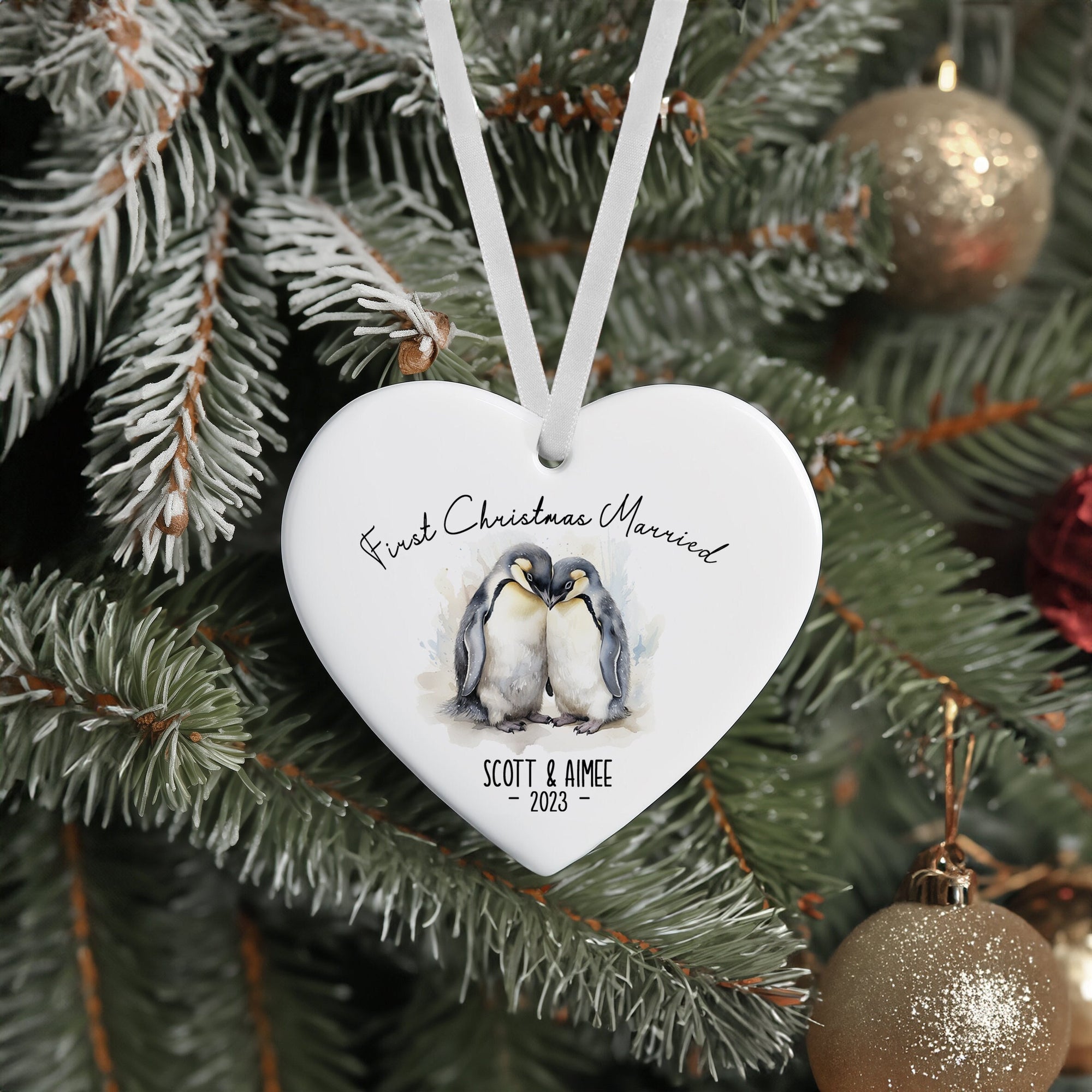 Newlywed Penguin Ceramic Christmas Decoration - Wedding Gift - Newly Married - Just Married Bauble